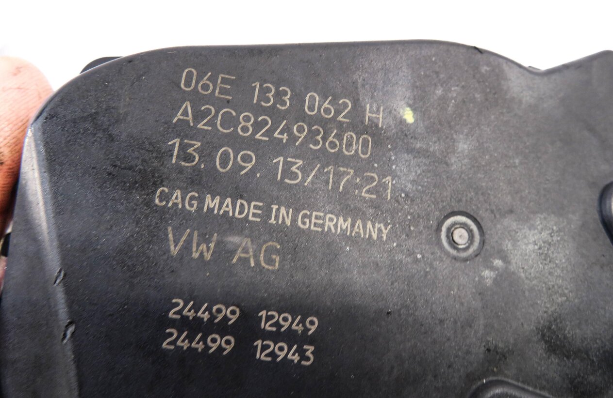 Thumbnail 5: 09-17 AUDI A4 A5 S5 S6 S7 S8 Q5 SQ5 (B8 8K 8T 8R C7) 3.0L / 3.2L - THROTTLE BODY