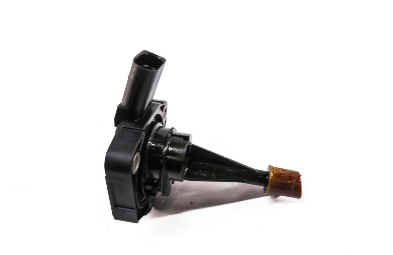 Thumbnail 3: 2014 AUDI S4 (B8 8K) 3.0L CTUB SUPERCHARGED ENGINE - OIL LEVEL SENSOR SENDER