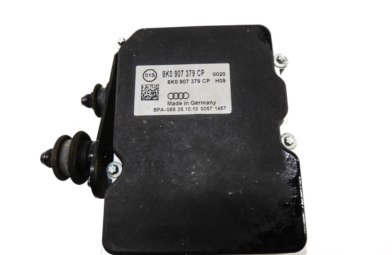 Thumbnail 4: 2014-2017 AUDI A4 S4 A5 S5 (B8 8K 8T) AWD QUATTRO - ESP ABS BRAKE PUMP w/ MODULE