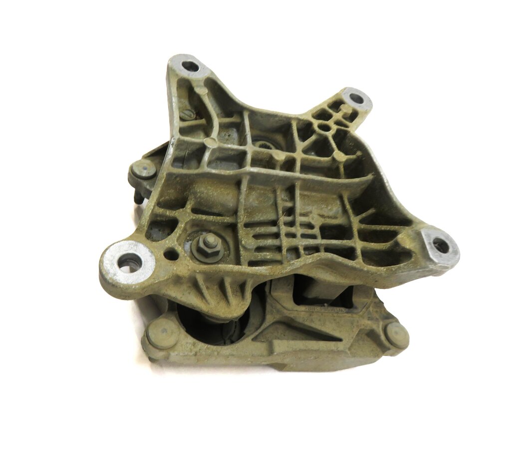 Thumbnail 2: 2017 AUDI Q7 (4M) TRANSMISSION MOUNT BRACKET