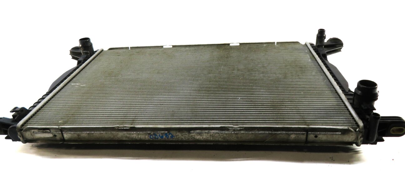 Thumbnail 2: 2017-2019 AUDI Q7 (4M) 3.0L SUPERCHARGED ENGINE - MAIN PRIMARY RADIATOR