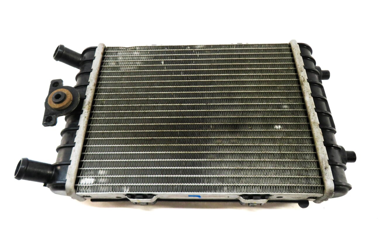 Thumbnail 3: 2017-2019 AUDI Q7 (4M) 3.0L SUPERCHARGED ENGINE - SECONDARY AUXILIARY RADIATOR