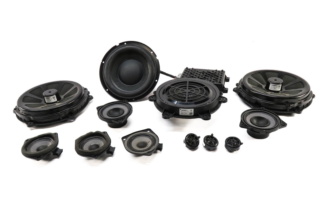 Thumbnail 2: 2011 PORSCHE CAYENNE (958) STEREO BOSE AUDIO SUB SUBWOOFER TWEETER SPEAKER SET
