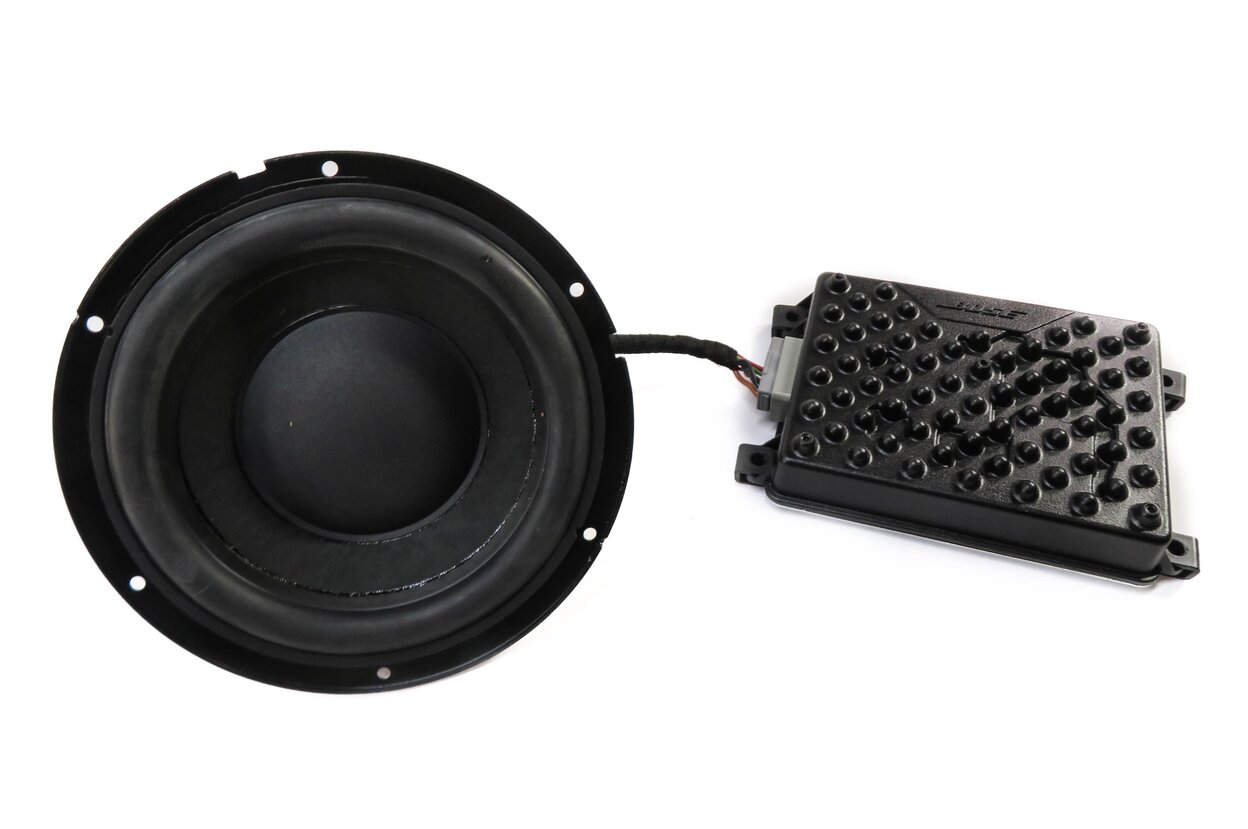 Thumbnail 6: 2011 PORSCHE CAYENNE (958) STEREO BOSE AUDIO SUB SUBWOOFER TWEETER SPEAKER SET