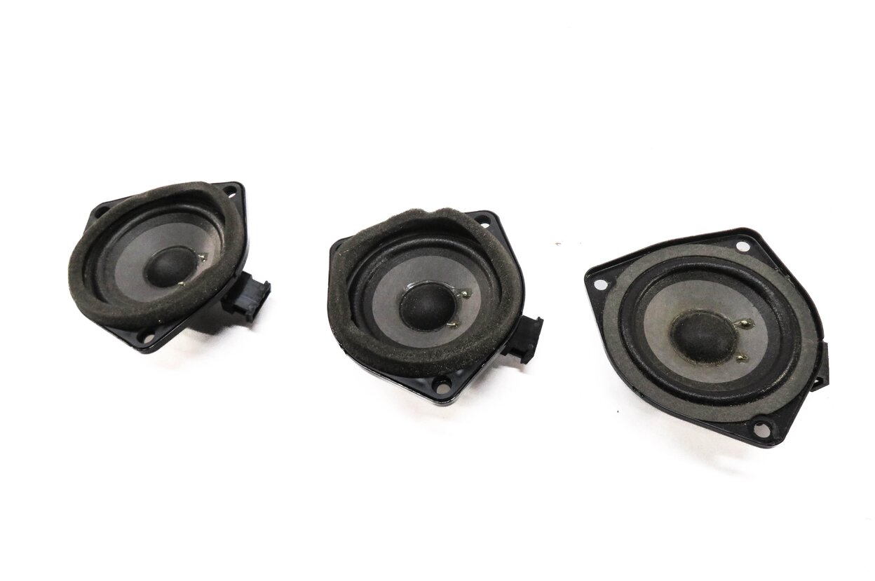 Thumbnail 7: 2011 PORSCHE CAYENNE (958) STEREO BOSE AUDIO SUB SUBWOOFER TWEETER SPEAKER SET