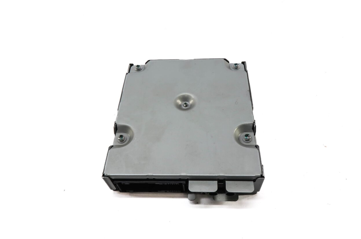 Thumbnail 3: 2011-2016 PORSCHE CAYENNE (958) REARVIEW CAMERA CONTROL MODULE