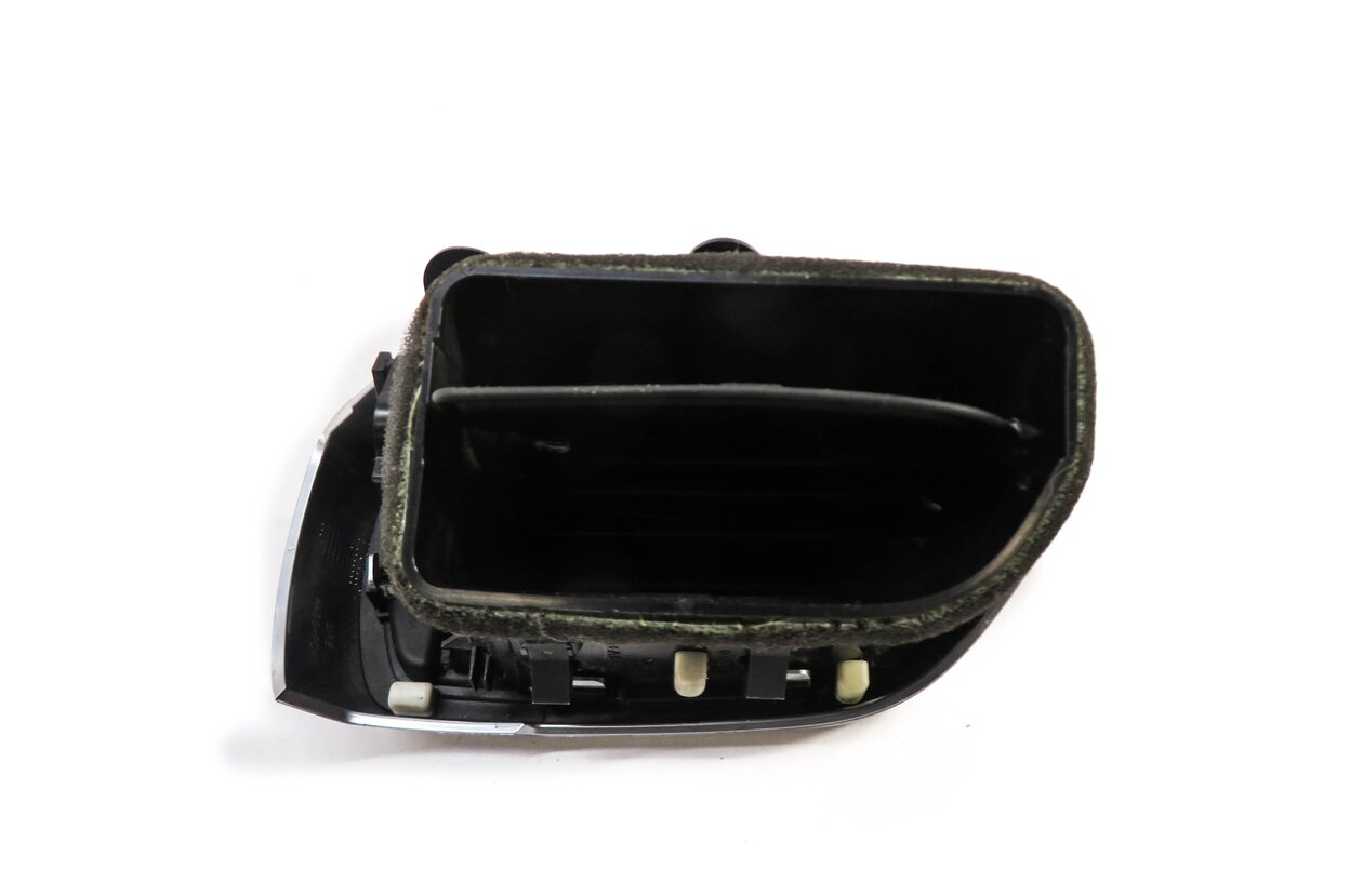 Thumbnail 4: 2011 PORSCHE CAYENNE (958) RIGHT PASSENGER OUTER DASH HEATER A/C AIR VENT
