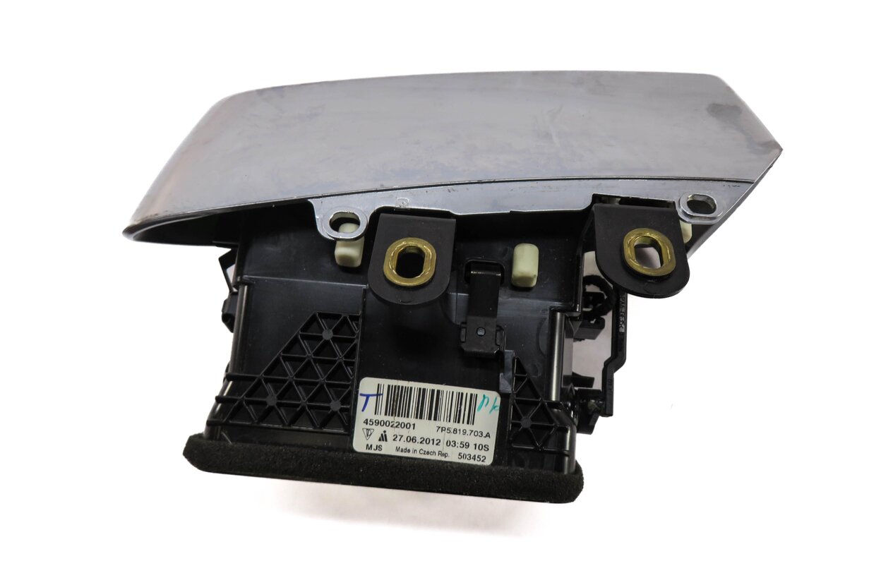 Thumbnail 3: 2011 PORSCHE CAYENNE (958) LEFT FRONT DRIVER OUTER DASH HEATER A/C AIR VENT