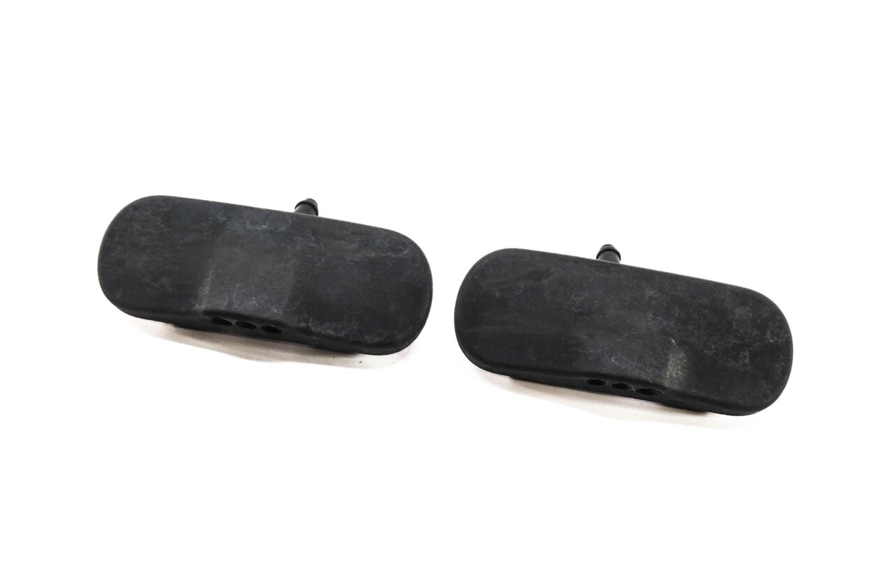 Thumbnail 1: 2013 PORSCHE CAYENNE (958) WINDSHIELD WIPER SQUIRTER NOZZLE SET-2