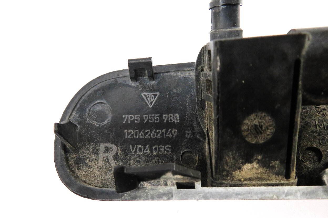 Thumbnail 5: 2013 PORSCHE CAYENNE (958) WINDSHIELD WIPER SQUIRTER NOZZLE SET-2