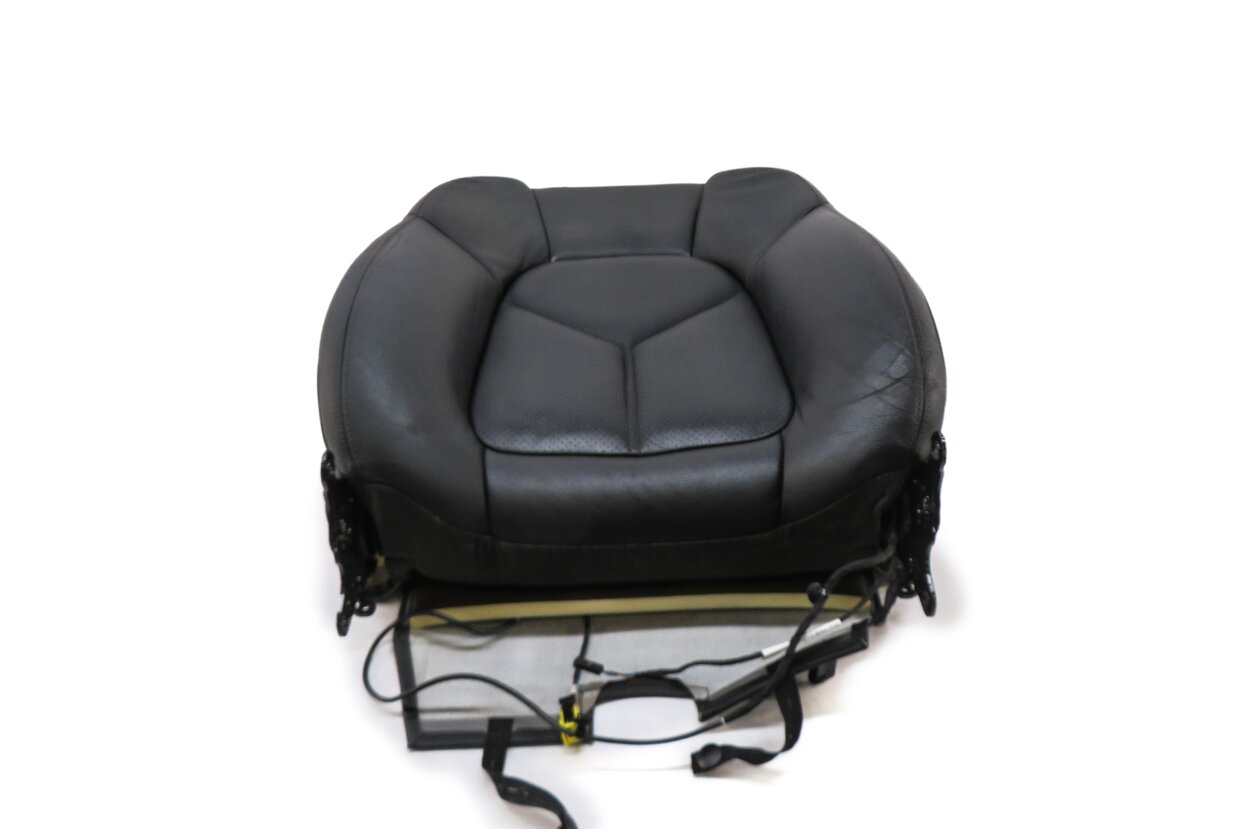 Thumbnail 2: 2011 PORSCHE CAYENNE (958) LEFT DRIVER UPPER TOP HEATED SEAT CUSHION (BLACK)