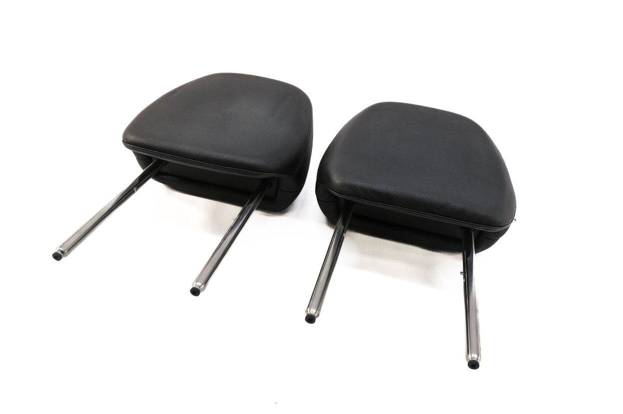 2013 PORSCHE CAYENNE (958) FRONT LEFT & RIGHT SEAT HEADREST SET (BLACK LEATHER)
