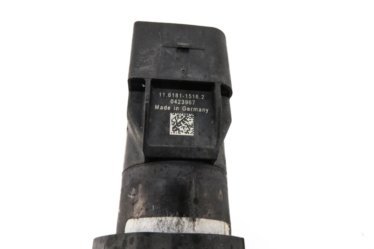 Thumbnail 4: 2013 PORSCHE CAYENNE (958) RIGHT PASSENGER REAR PARKING BRAKE ACTUATOR MOTOR