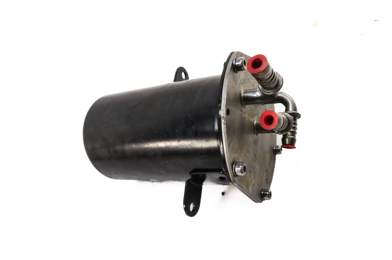 Thumbnail 4: 2011 PORSCHE CAYENNE (958) 3.0L MCN.RB DIESEL ENGINE FUEL FILTER