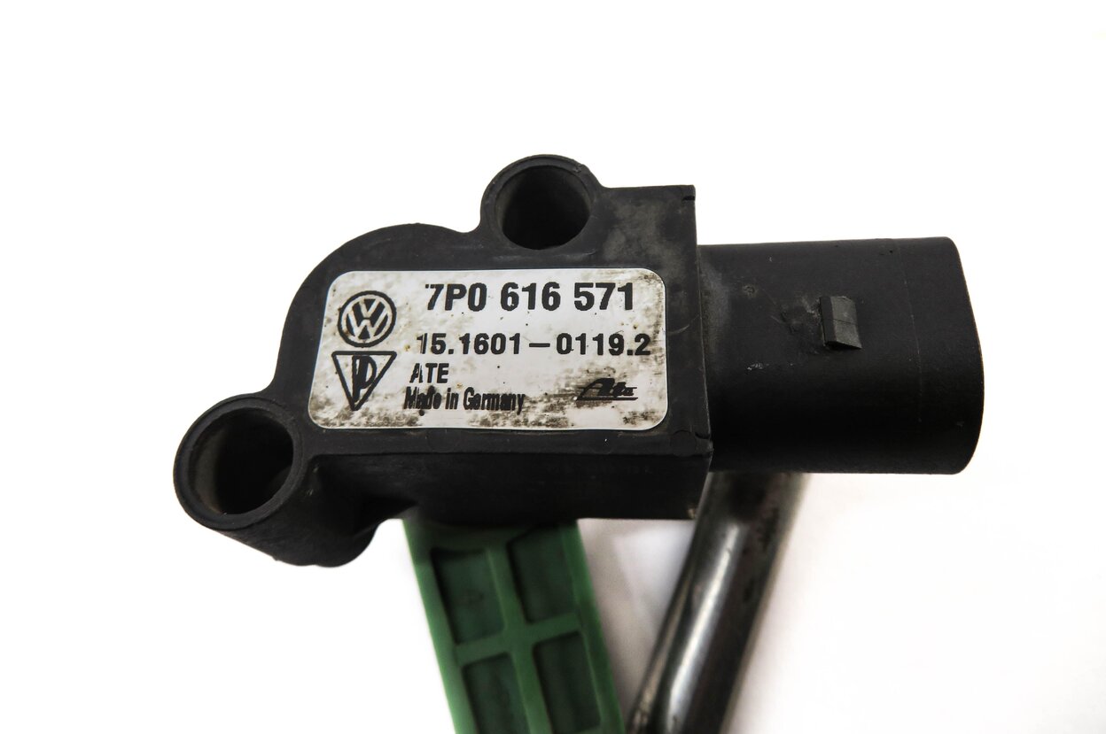 Thumbnail 4: 2011 PORSCHE CAYENNE (958) LEFT DRIVER REAR SUSPENSION HEIGHT LEVEL SENSOR