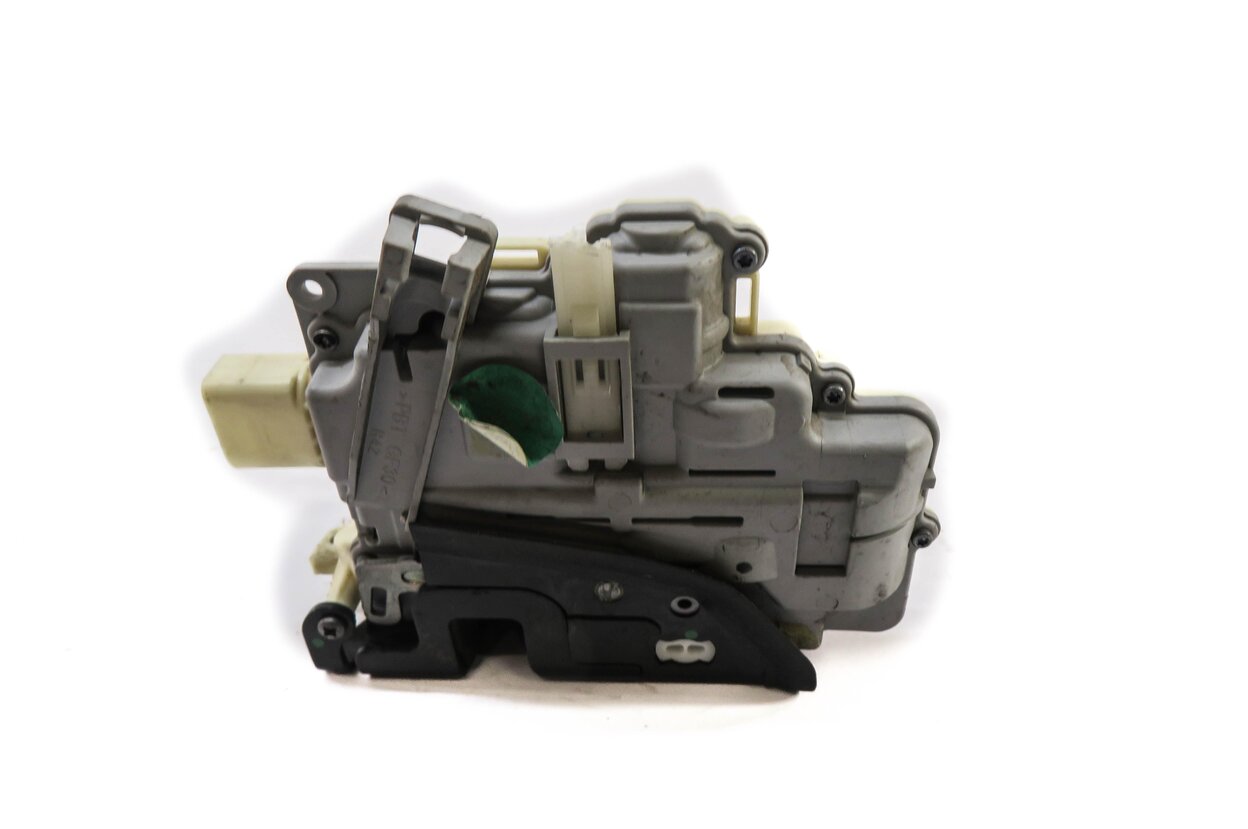 Thumbnail 3: 2009-2016 AUDI A4 A5 S4 S5 Q5 TT CAYENNE PANAMERA - RIGHT FRONT DOOR LOCK LATCH