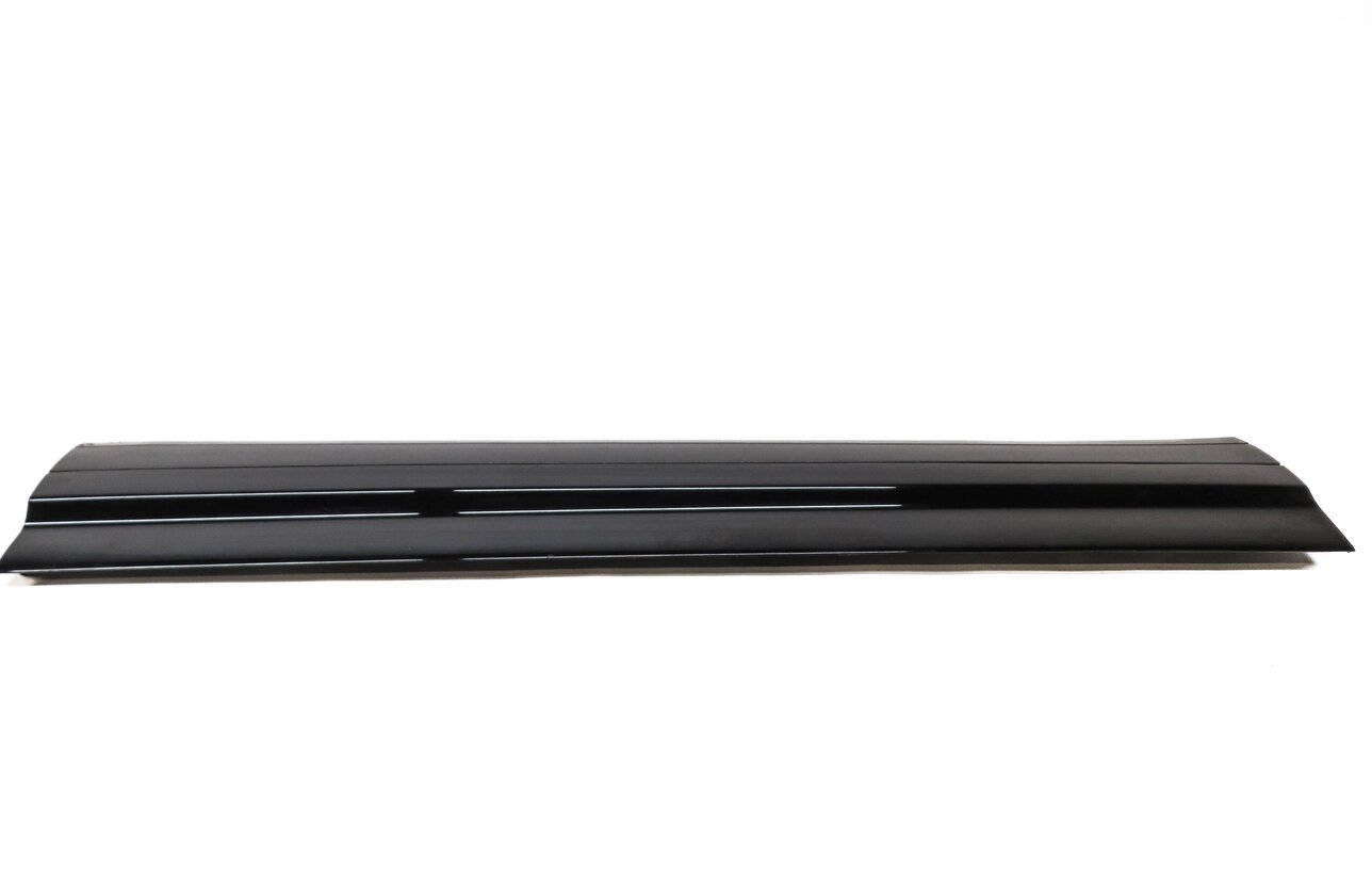 Thumbnail 3: 2013 PORSCHE CAYENNE (958) LEFT FRONT DRIVER DOOR MOULDING RUNNER TRIM (BLACK)