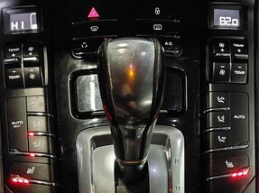 Thumbnail 2: 2011-2018 PORSCHE CAYENNE (958) FRONT HEATER A/C TEMPERATURE CONTROL PANEL