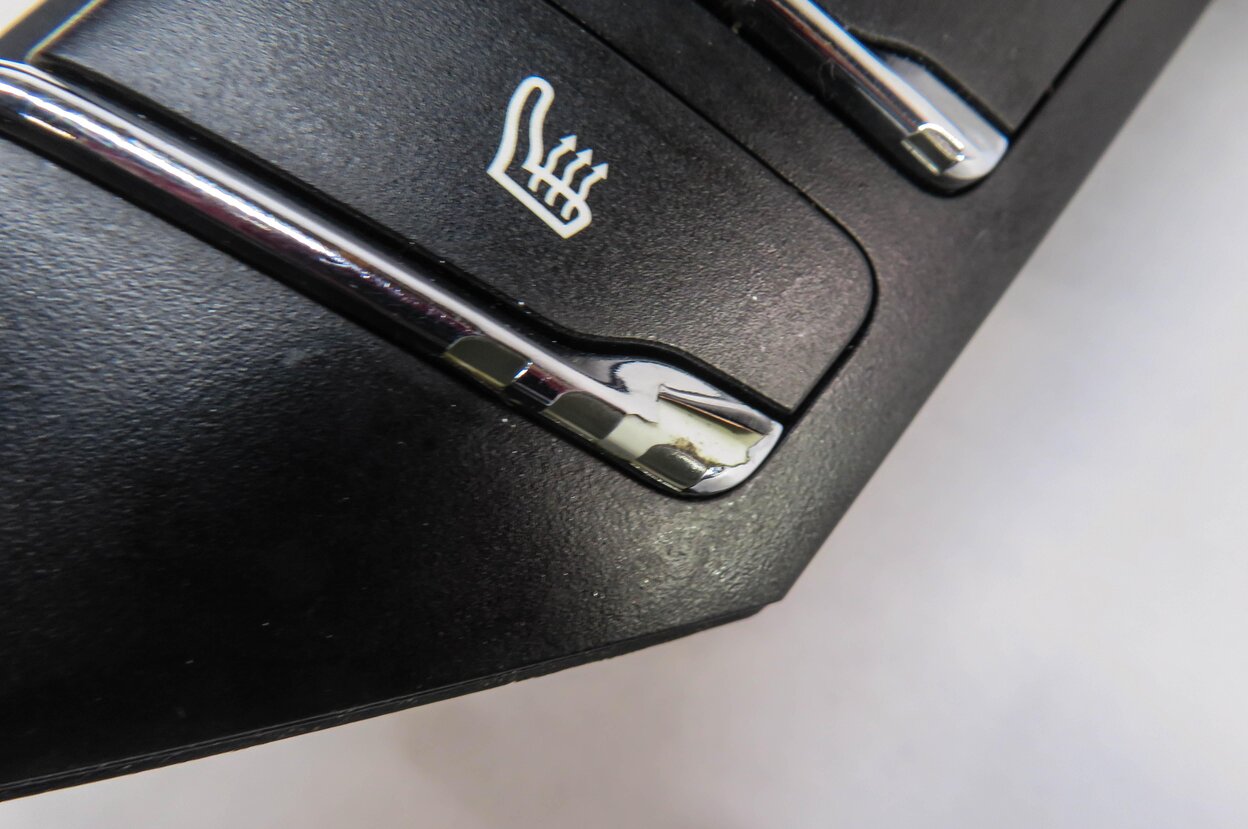 Thumbnail 7: 2011-2018 PORSCHE CAYENNE (958) FRONT HEATER A/C TEMPERATURE CONTROL PANEL