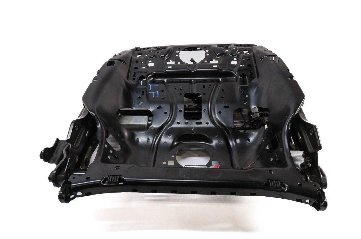 Thumbnail 3: 2011 PORSCHE CAYENNE (958) LEFT FRONT DRIVER SEAT TRACK w/ MOTORS