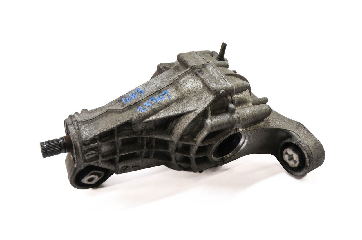 2011-2014 PORSCHE CAYENNE (958) 3.0L - REAR DIFFERENTIAL GEAR CARRIER