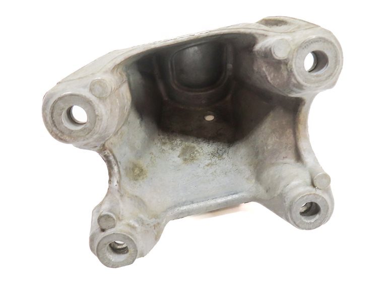 Thumbnail 9: 13 PORSCHE CAYENNE (958) 3.0L DIESEL (MCN.RB) ENGINE MOTOR MOUNT BRACKET SET/2