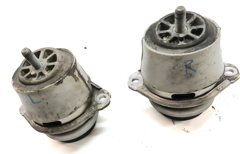 Thumbnail 2: 13 PORSCHE CAYENNE (958) 3.0L DIESEL (MCN.RB) ENGINE MOTOR SUPPORT MOUNT SET/2