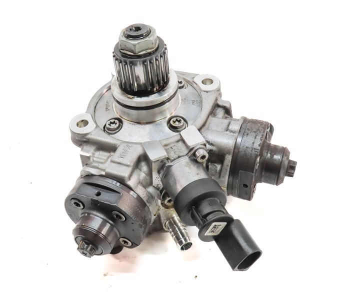 Thumbnail 2: 13-16 PORSCHE CAYENNE (958) 3.0L DIESEL HPFP HIGH PRESSURE MECHANICAL FUEL PUMP