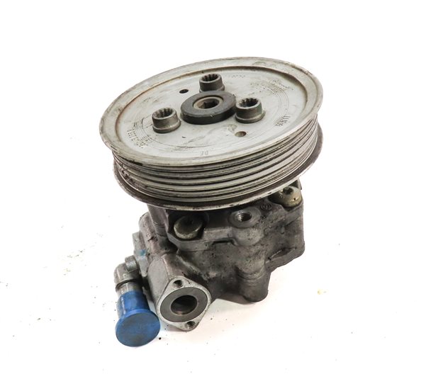 Thumbnail 2: 2013-2016 PORSCHE CAYENNE (958) 3.0L DIESEL ENGINE POWER STEERING PUMP