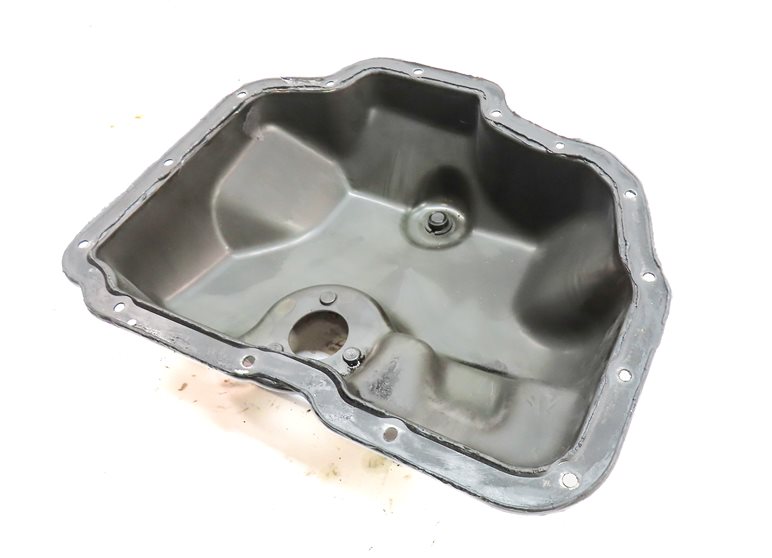 2013-2016 PORSCHE CAYENNE (958) 3.0L DIESEL ENGINE LOWER OIL FLUID PAN