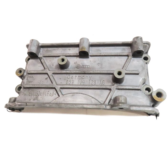 Thumbnail 4: 2013-2016 PORSCHE CAYENNE (958) 3.0L MCN.RB DIESEL ENGINE LEFT CYLINDER HEAD
