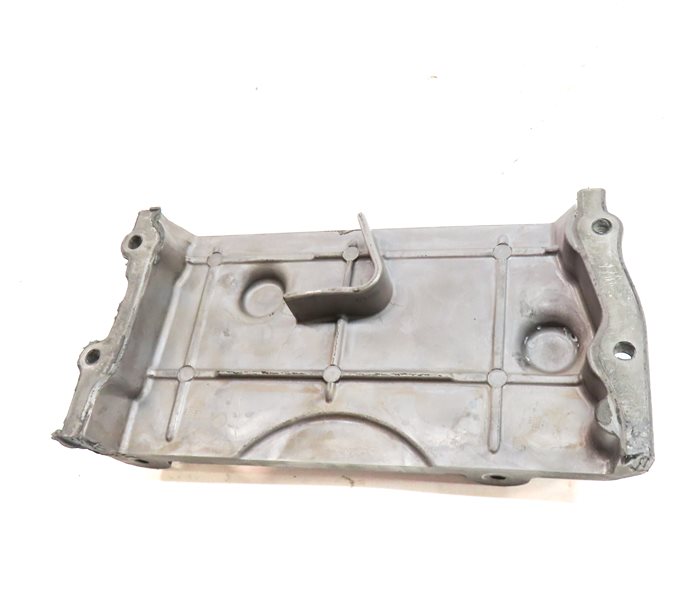 Thumbnail 5: 2013-2014 PORSCHE CAYENNE (958) 3.0L MCN.RB DIESEL ENGINE RIGHT CYLINDER HEAD