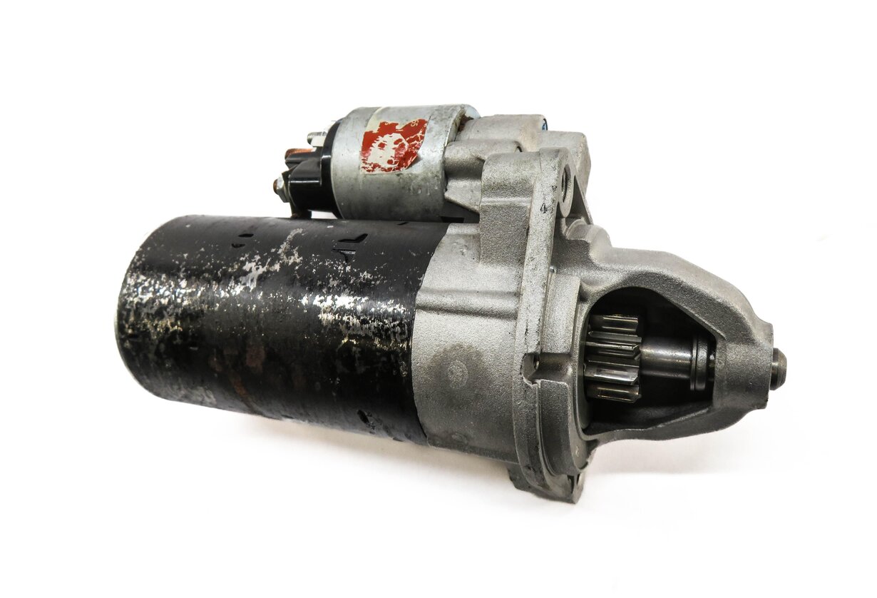 Thumbnail 4: 2002-2006 BMW 325i 330i 530i X3 Z4 (E46 E60 E83 E85) 2.5L / 3.0L - STARTER MOTOR