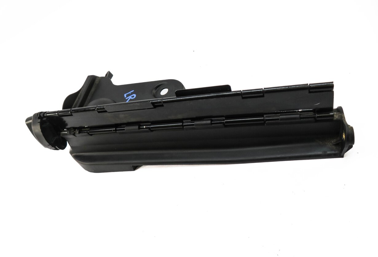 Thumbnail 2: 2004 BMW Z4 (E85) CONVERTIBLE TOP COVER PANEL w/ HINGE