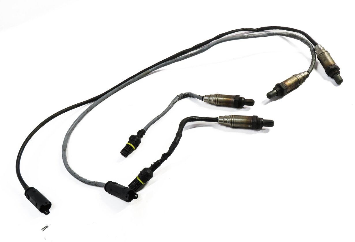 Thumbnail 1: 2004 BMW Z4 (E85) 2.5L ENGINE PRE / POST CAT O2 OXYGEN LAMBDA PROB SENSOR SET-4