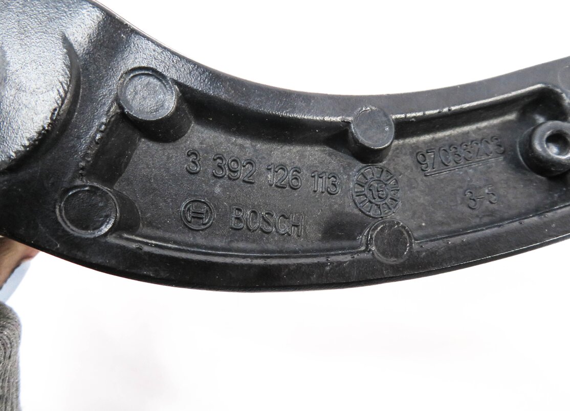 Thumbnail 7: 2015-2020 AUDI A3 S3 RS3 (8V 8Y) FRONT LEFT & RIGHT WINDSHIELD WIPER ARM SET-2