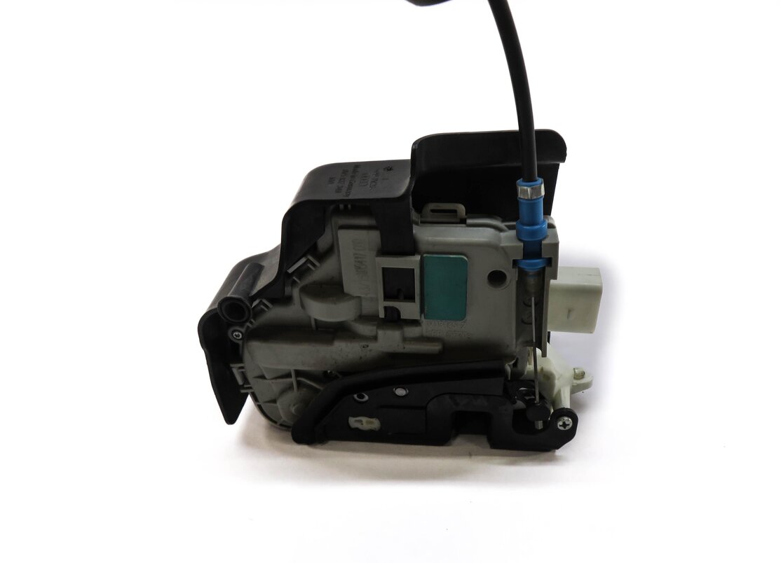 Thumbnail 3: 15-18 AUDI A3 S3 A4 A5 Q5 TT (8V B9 MK3 FY) LEFT FRONT DRIVER DOOR LOCK LATCH