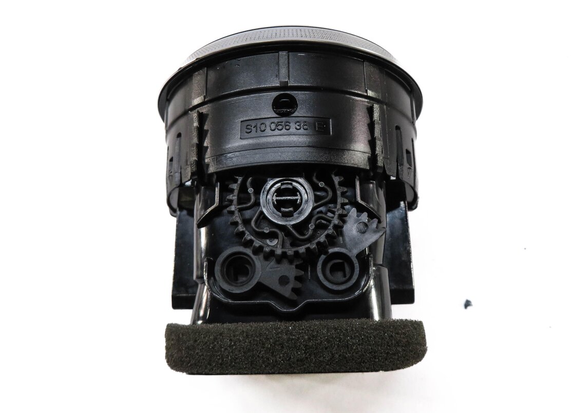 Thumbnail 4: 2016 AUDI S3 (8V) FRONT HEATER A/C AIR VENT
