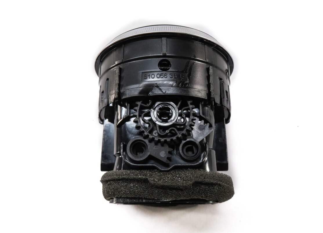 Thumbnail 4: 2016 AUDI S3 (8V) FRONT HEATER A/C AIR VENT