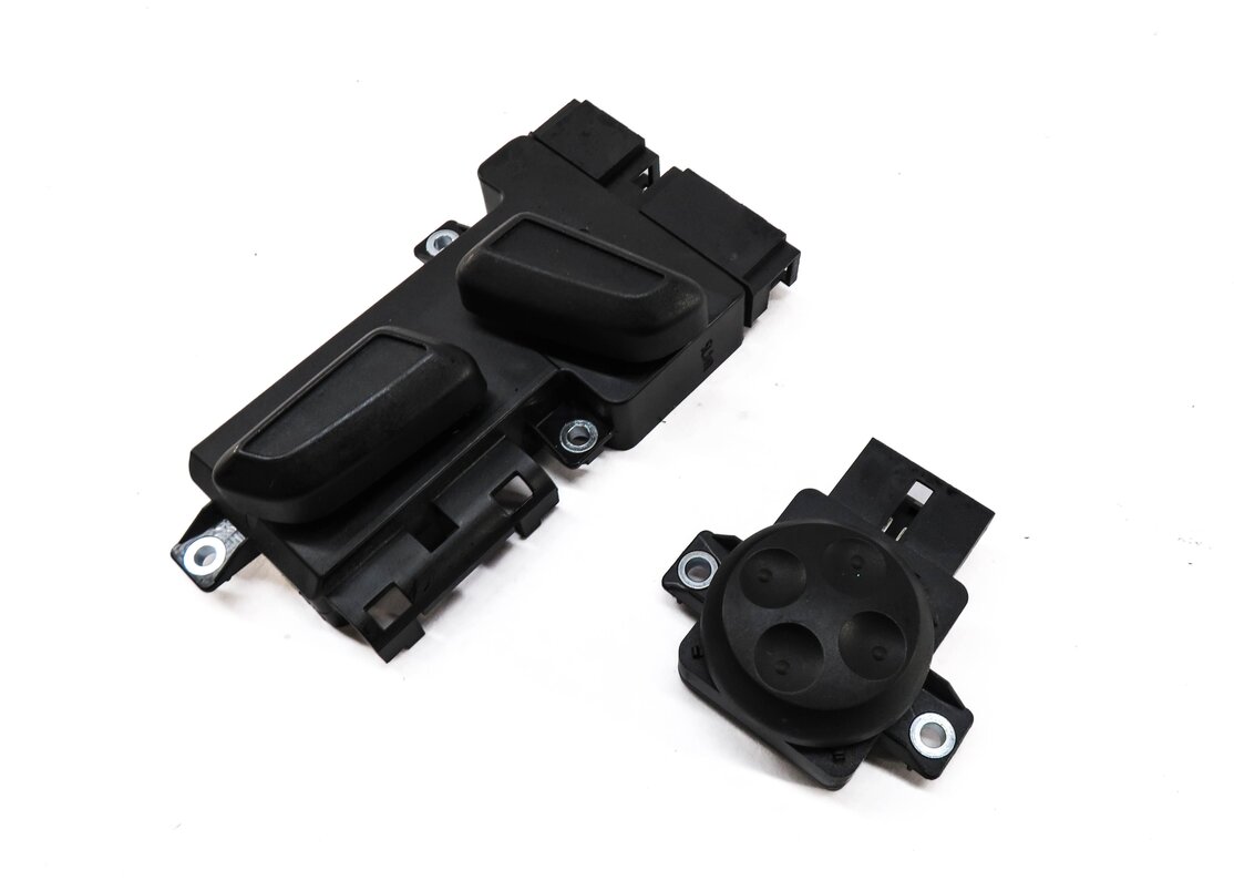 2016 AUDI S3 (8V) RIGHT FRONT PASSENGER SEAT ADUSTMENT SWITCH BUTTON