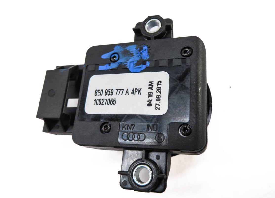 Thumbnail 4: 2016 AUDI S3 (8V) RIGHT FRONT PASSENGER SEAT ADUSTMENT SWITCH BUTTON