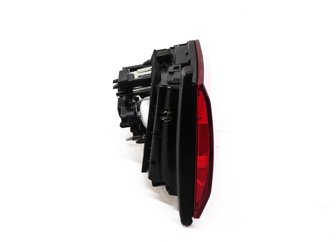 Thumbnail 4: 15-16 AUDI A3 S3 (8V) SEDAN / CONVERTIBLE - RIGHT INNER LED TAILLIGHT LIGHT LAMP