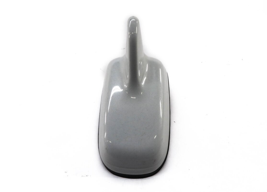 Thumbnail 2: 2015-2018 AUDI A3 S3 (8V) SEDAN / WAGON - RADIO STEREO ANTENNA (GLACIER WHITE)
