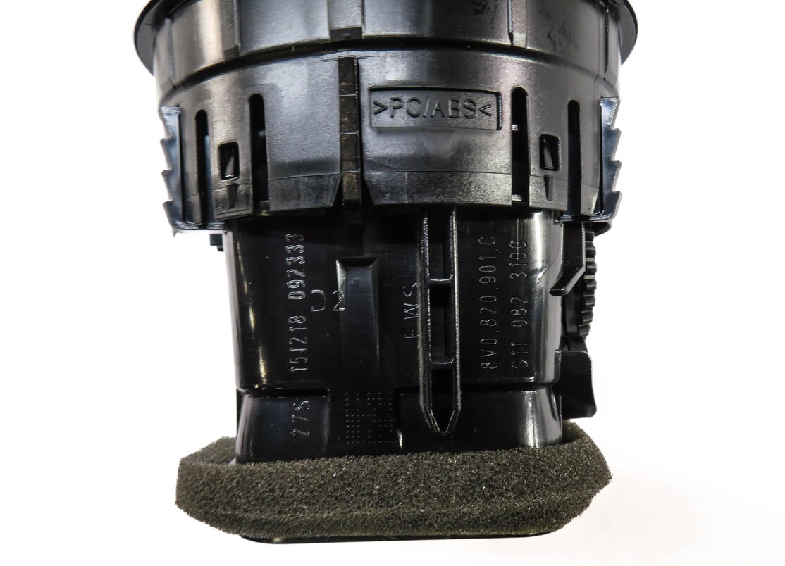 Thumbnail 5: 2016 AUDI S3 (8V) FRONT HEATER A/C AIR VENT