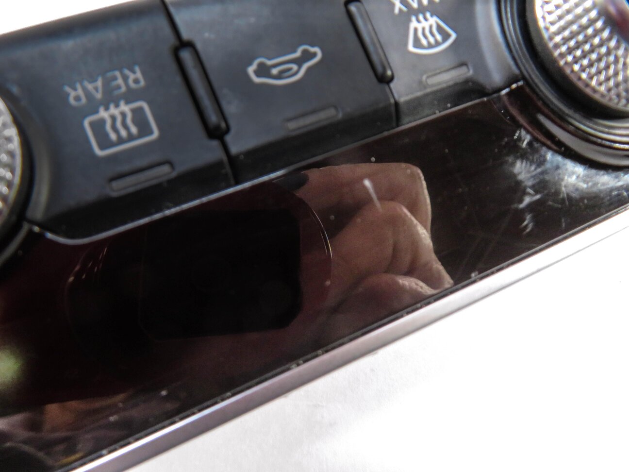 Thumbnail 6: 2015-2018 AUDI A3 S3 (8V) FRONT DUAL ZONE HEATER A/C TEMPERATURE CONTROL PANEL