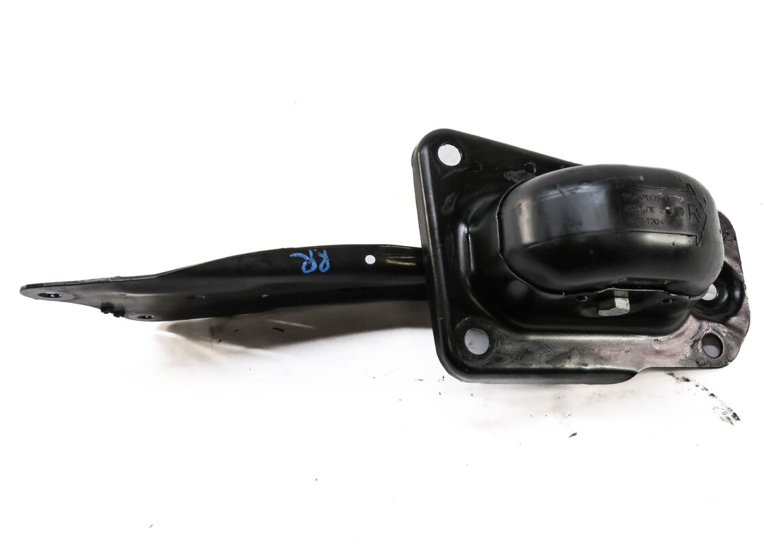 Thumbnail 4: 2015-2019 AUDI VW GOLF / A3 S3 RS3 TT (8V MK3) RIGHT PASSENGER REAR TRAILING ARM