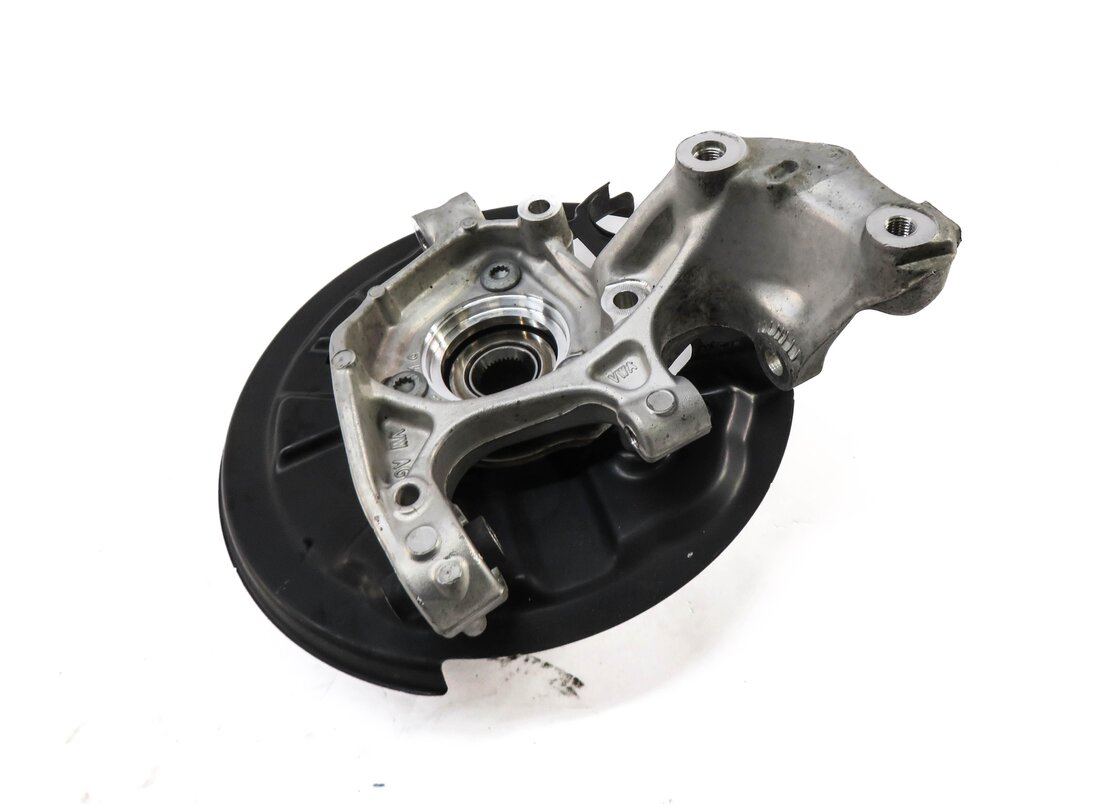 15-19 VW GOLF / AUDI A3 S3 RS3 (8V) AWD - LEFT REAR SPINDLE KNUCKLE WHEEL HUB