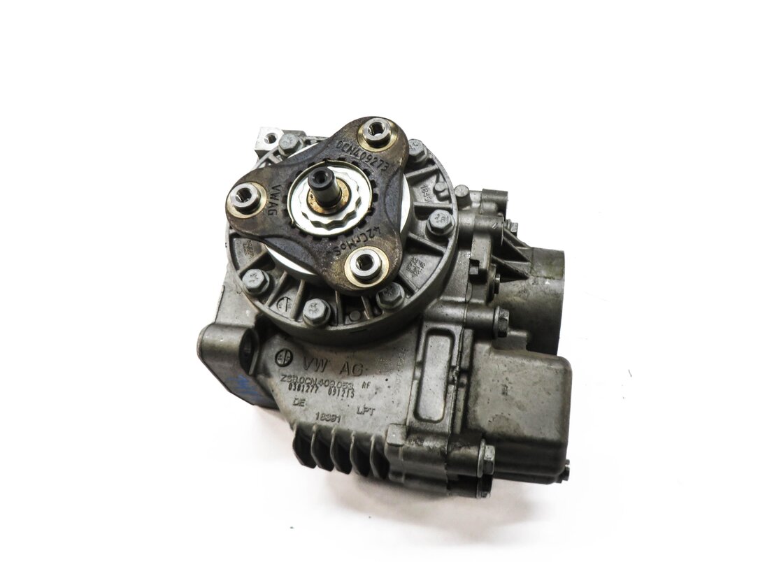 Thumbnail 2: 2016 AUDI S3 (8V) 2.0L TURBO ENGINE TRANSFER CASE ANGLE DRIVE