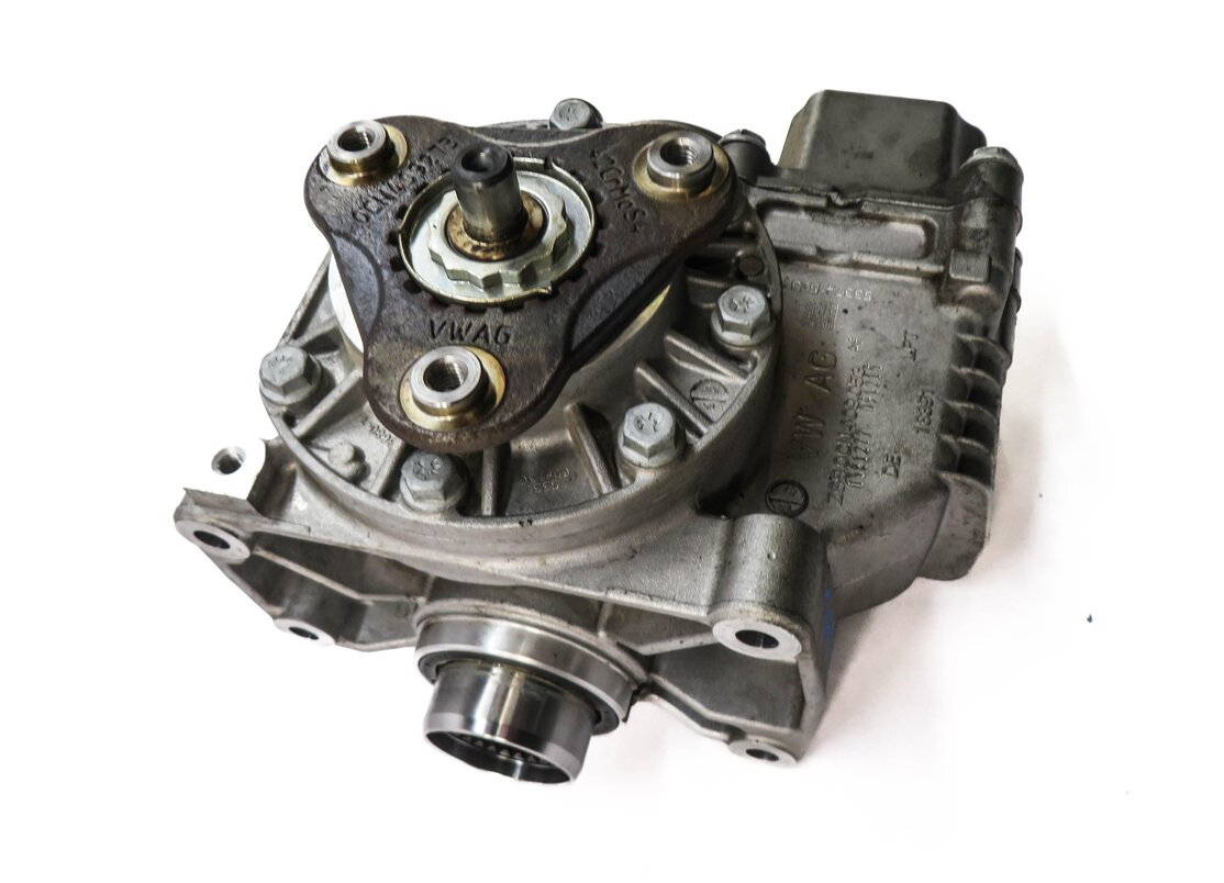 Thumbnail 4: 2016 AUDI S3 (8V) 2.0L TURBO ENGINE TRANSFER CASE ANGLE DRIVE