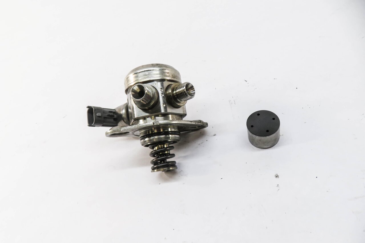 Thumbnail 2: 10-17 LR4 RANGE ROVER SPORT (L322 L320 L405 L494) 3.0L 5.0L MECHANICAL FUEL PUMP